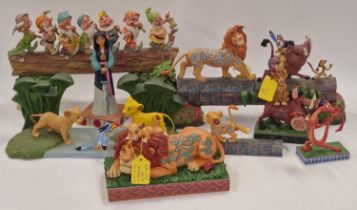 Collection of Disney Showcase collectable figurines to include The Lion King and Mulan.