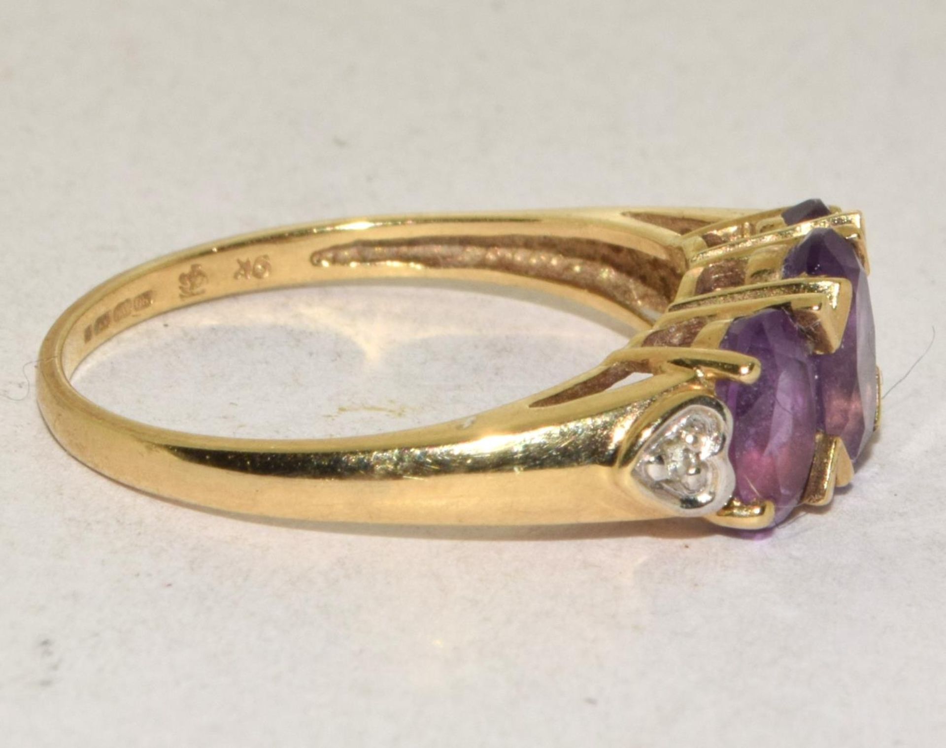 9ct gold ladies Diamond and Amethyst ring hallmarked as Diamond in the ring 2.2g size O - Image 4 of 5