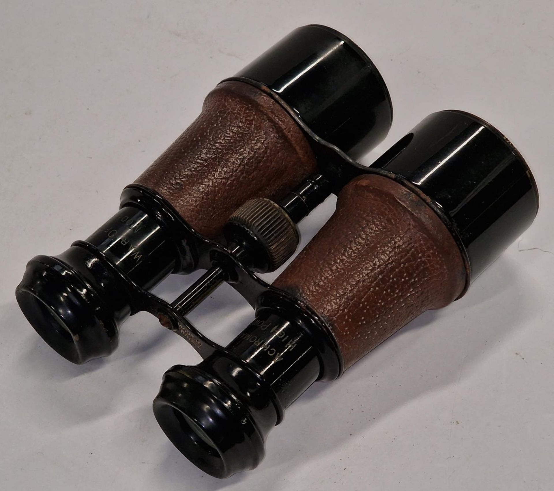 Pair of vintage Achromatic French War Office binoculars. - Image 2 of 4