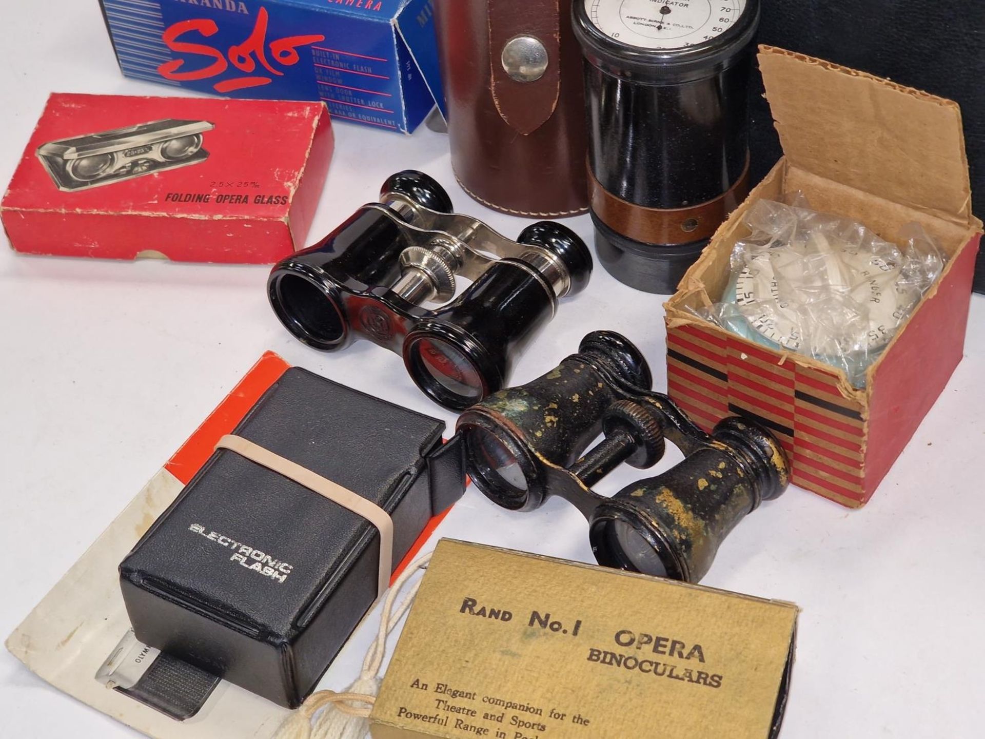 Mixed lot to include binoculars, Opera glasses, camera related items etc. - Image 2 of 3