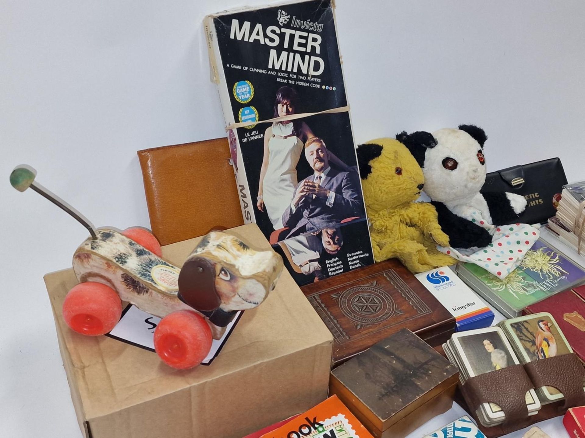 Mixed collectables to include large quantity of playing cards, vintage toys and other curios. - Image 2 of 3