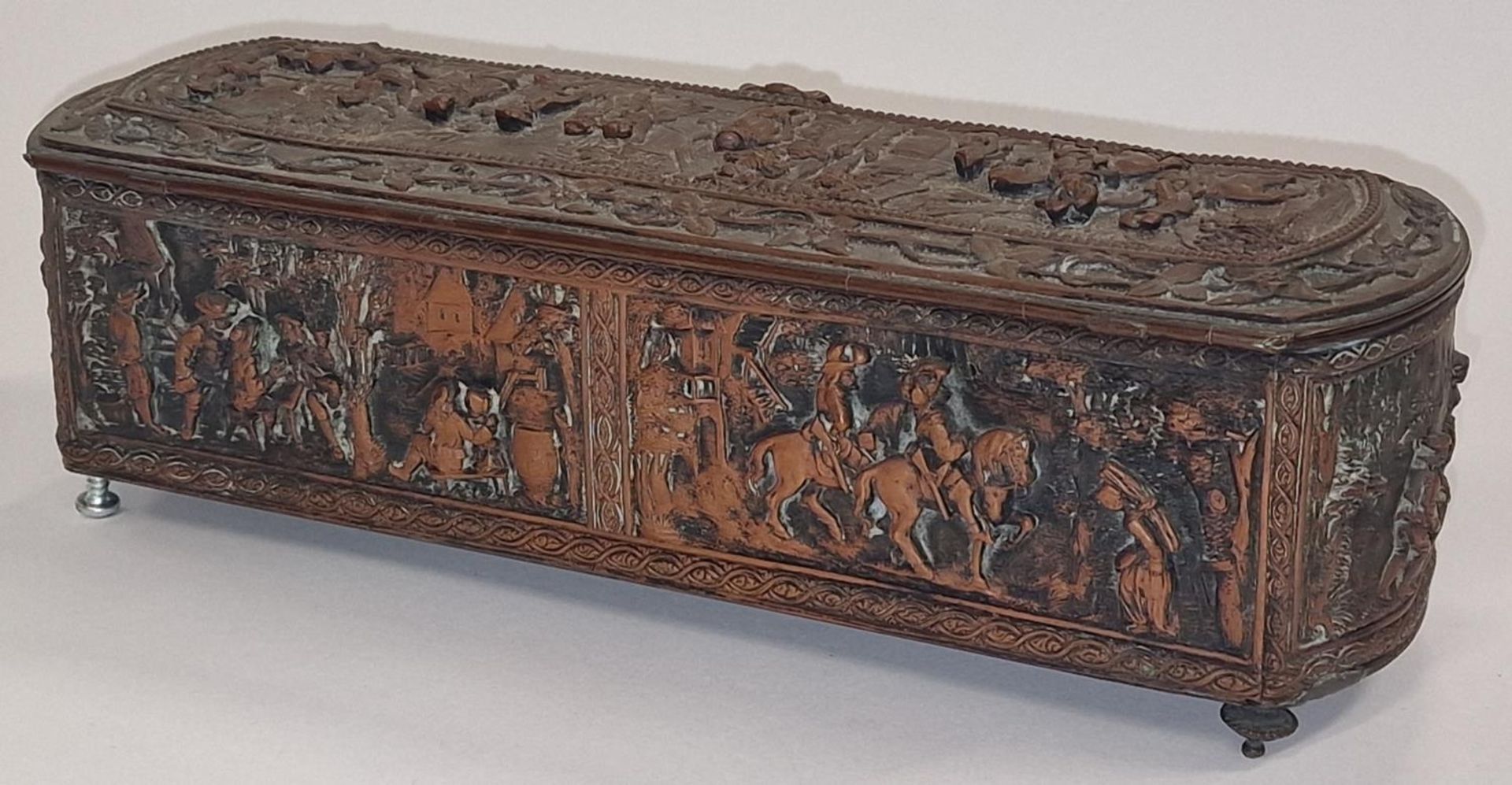 Antique French carved copper box. - Image 2 of 3