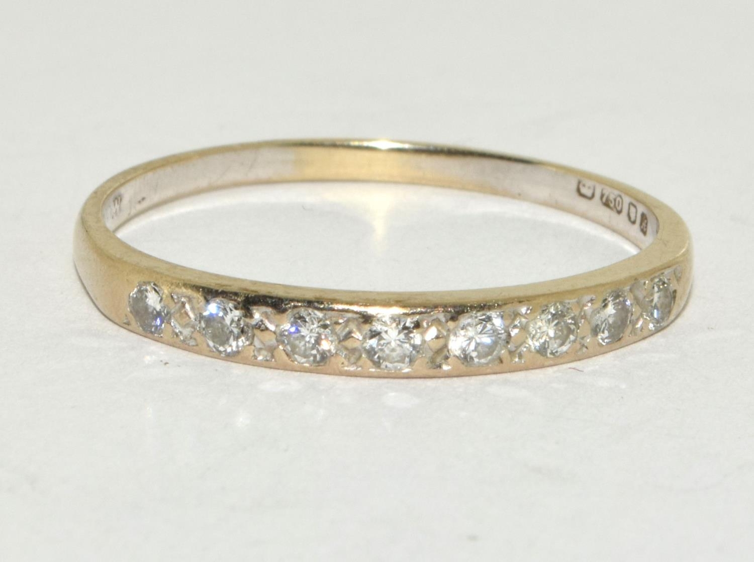 Vintage diamond and 18ct gold half eternity ring, 2.5g Size W.