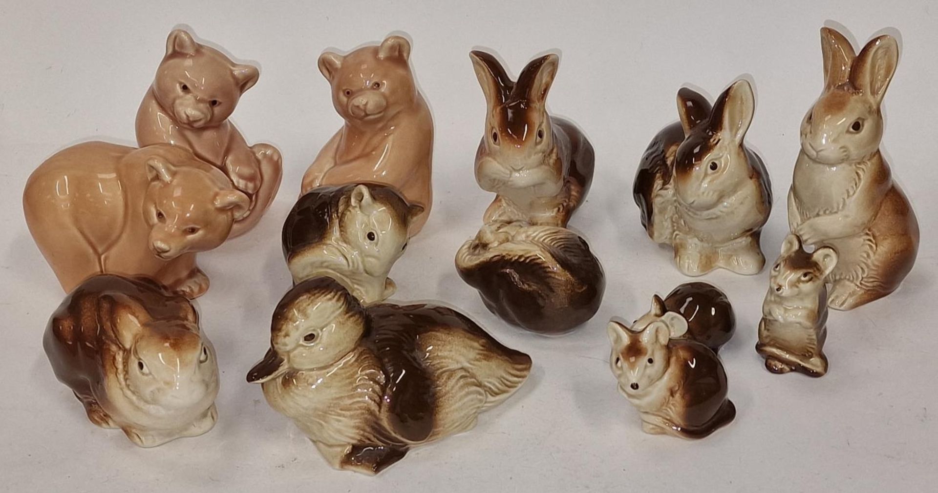 Poole Pottery collection of brown glazed animals to include bears, rabbits and dormice (13).