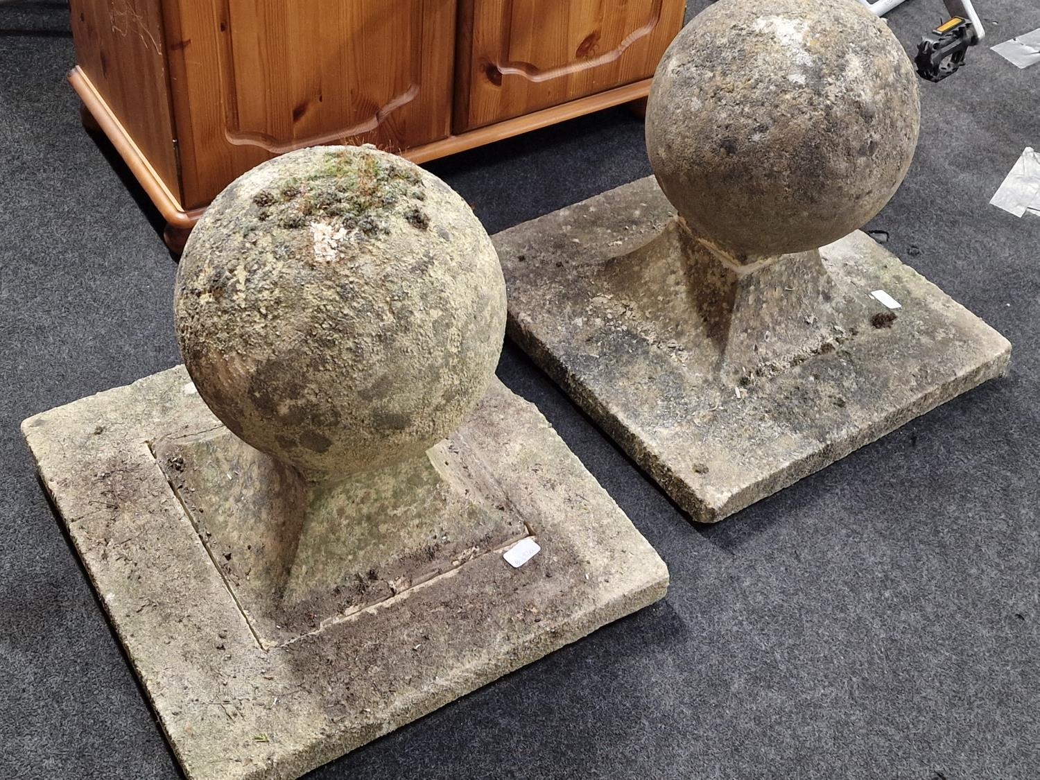 2 x large stone ball pillar finials on plinth bases 55x55x55cm (inspect) - Image 3 of 3