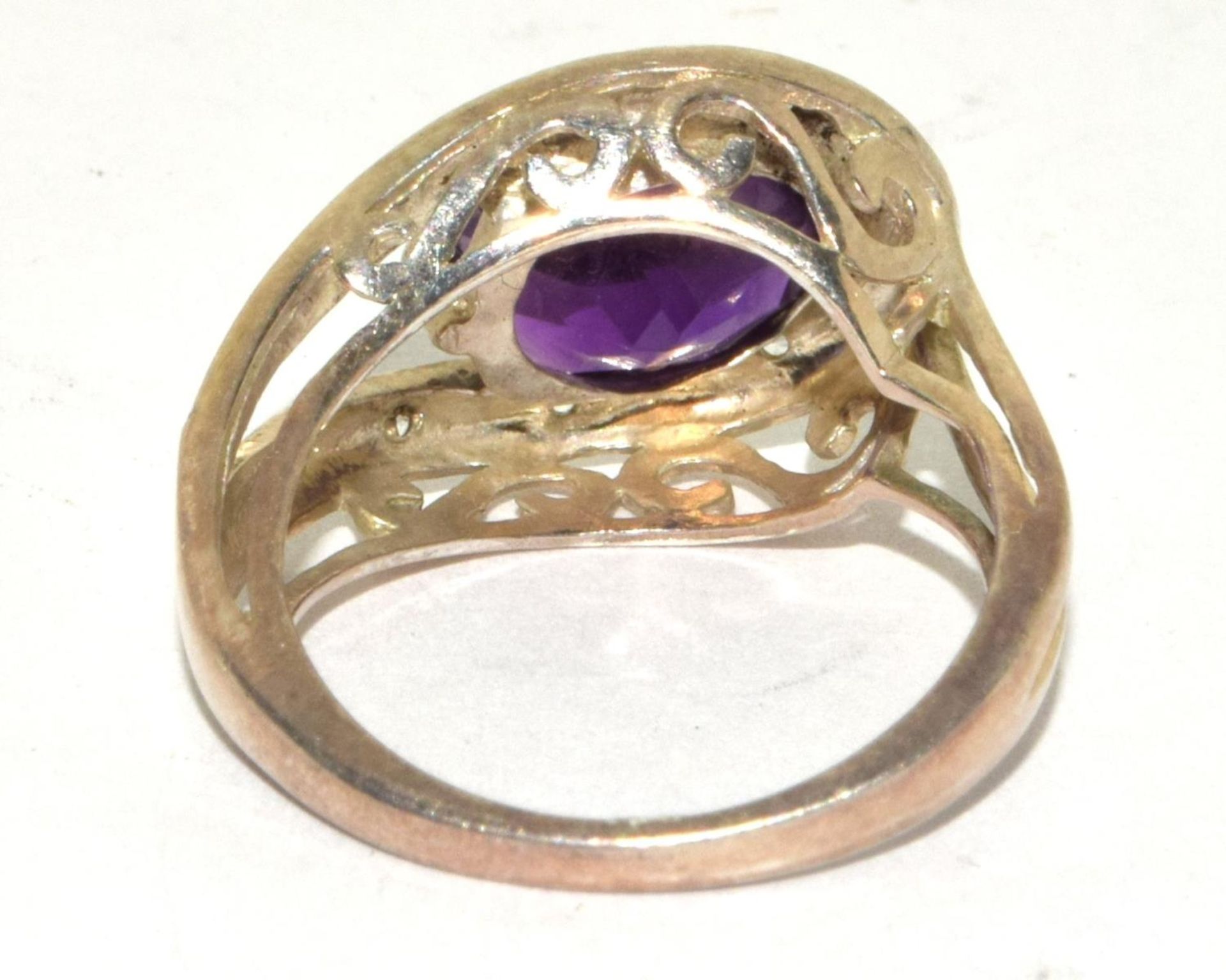 A 925 silver and amethyst cocktail ring Size L 1/2. - Image 3 of 3