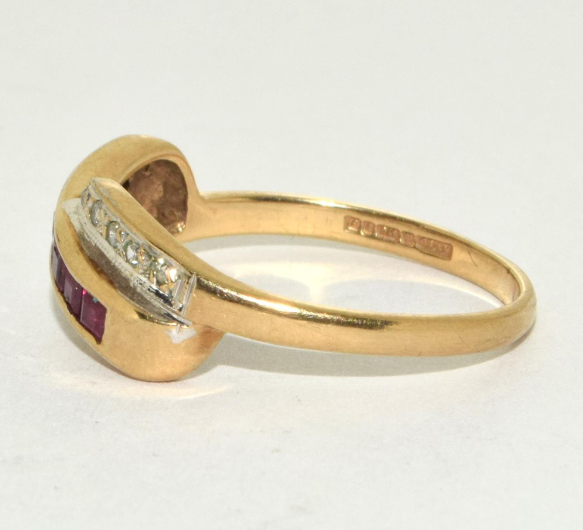 9ct gold ladies Diamond and Ruby cross over ring size R - Image 2 of 5
