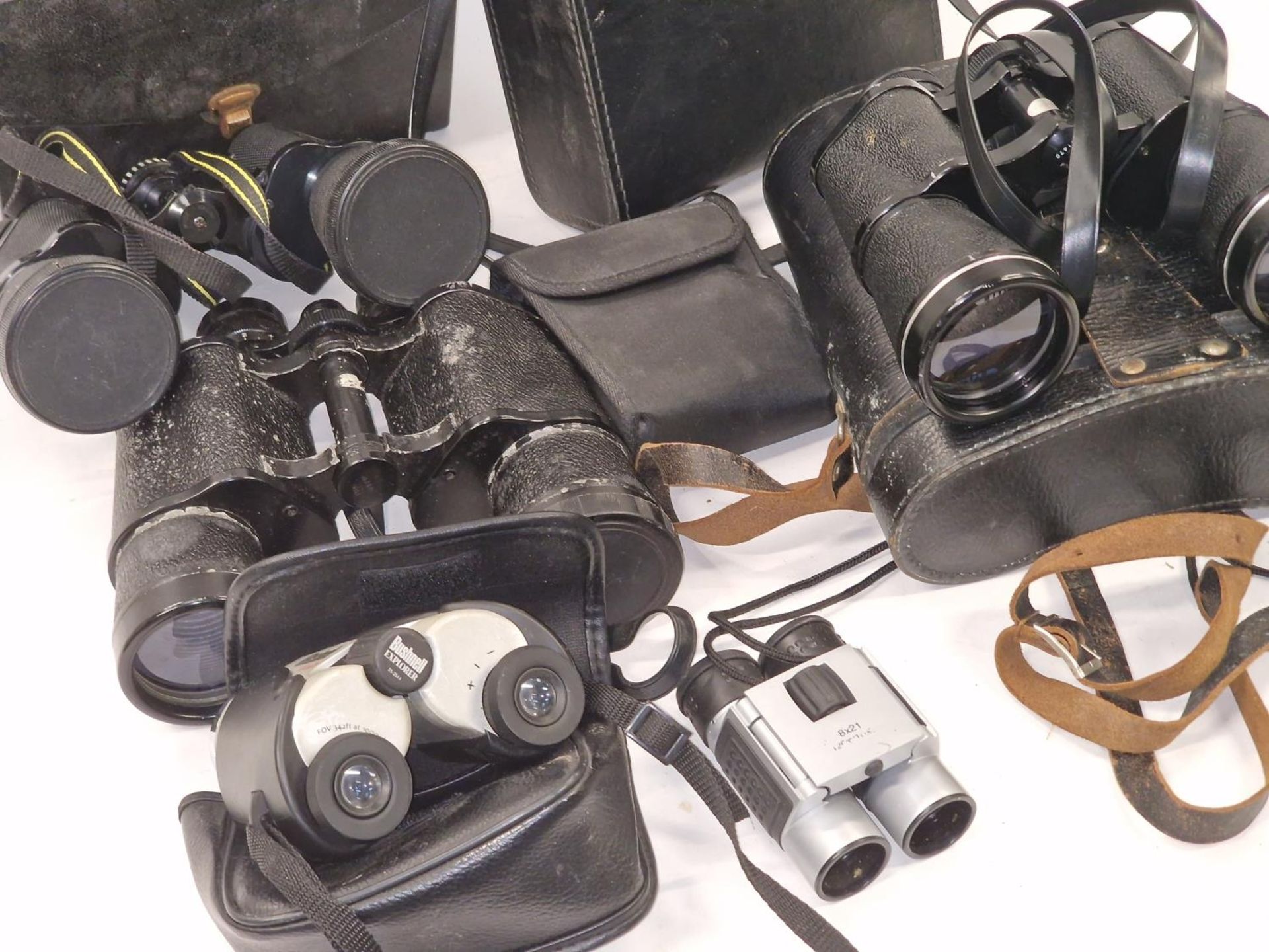 Collection of vintage and modern binoculars. Various makes. - Image 2 of 2