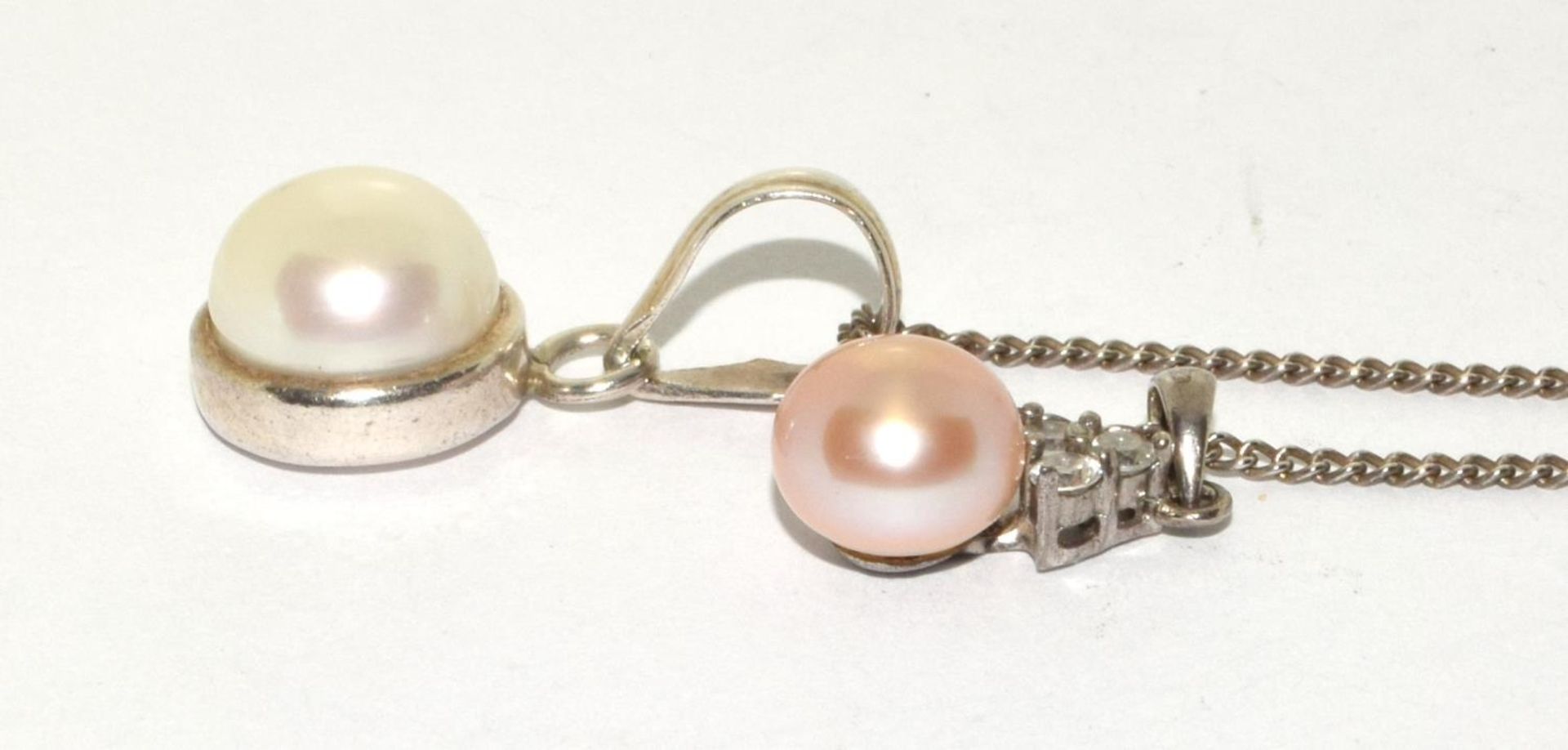 2 x 925 silver cultured pearl pendants and earrings - Image 4 of 4