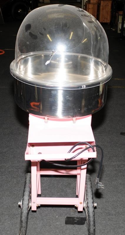 Transportable candy floss maker retail point of sale by Vevor. Spoked wheels to rear for easy - Image 5 of 5