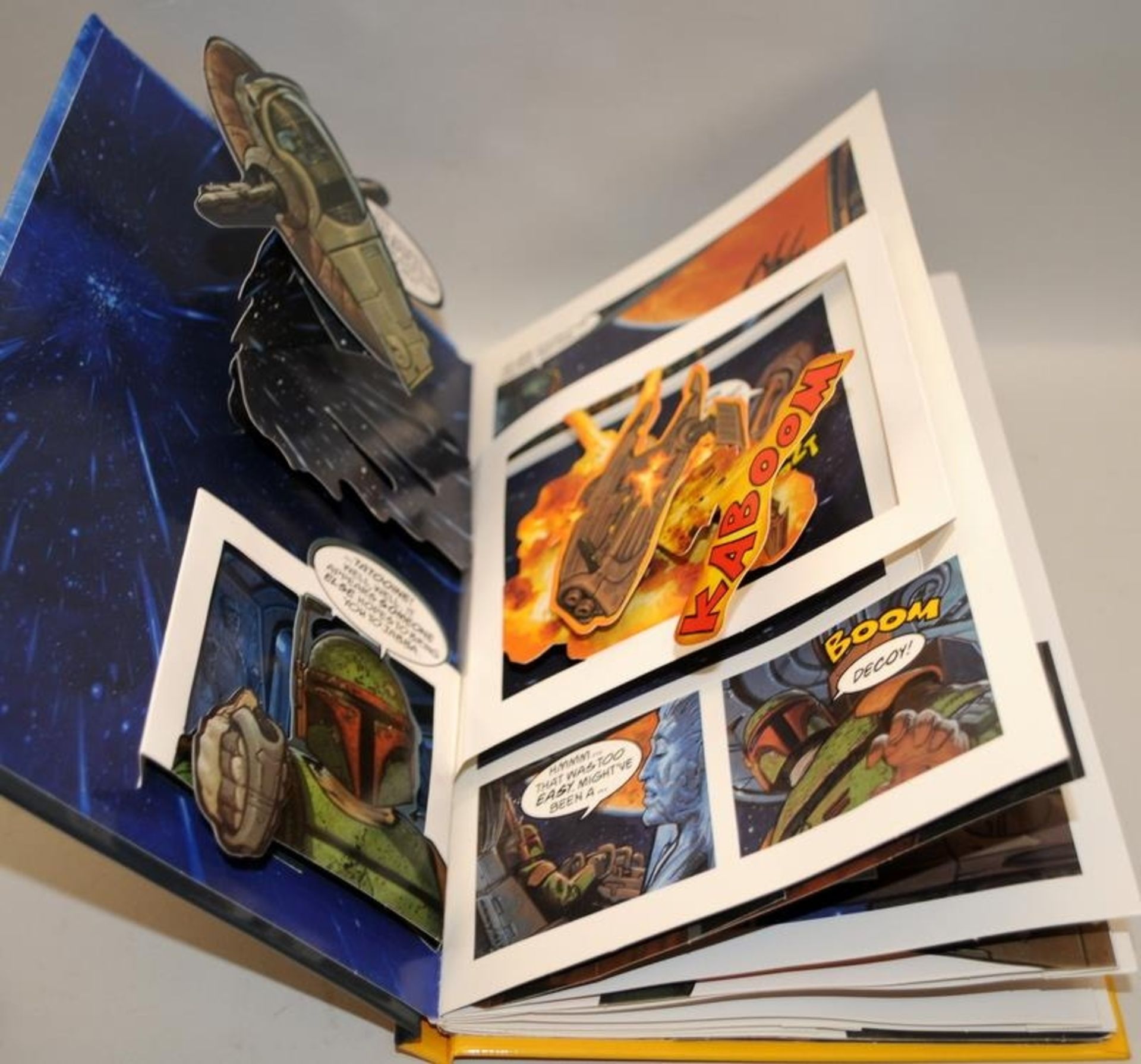 A collection of Star Wars graphic comic strips and pop up books to include Dark Horse, Lucas - Image 5 of 5