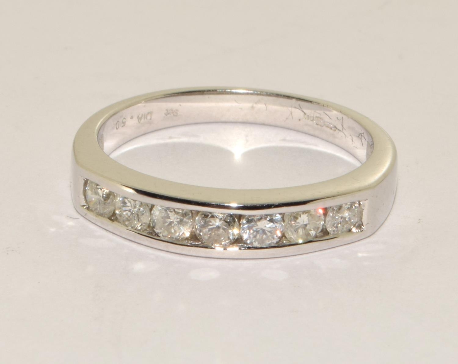 Diamond 0.50 point half eternity ring in 9ct white gold unworn size M+ - Image 5 of 5