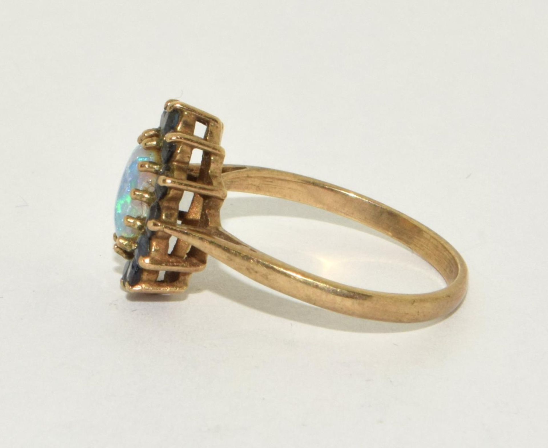 9ct gold ladies antique Opal and sapphire cluster ring size R - Image 2 of 5