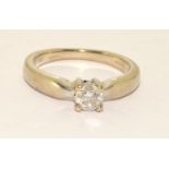 Diamond solitaire approx 0.33points 9ct gold 2.8g ring size M