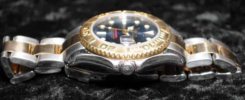 Rolex Yacht Master Superlative Chronometer. Factory blue dial with bi-metal Oyster bracelet. 35mm - Image 4 of 8