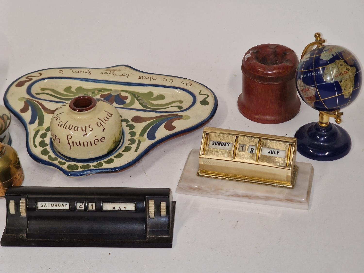 Collection of vintage curios to include desk calendars and inkwells. - Image 3 of 3