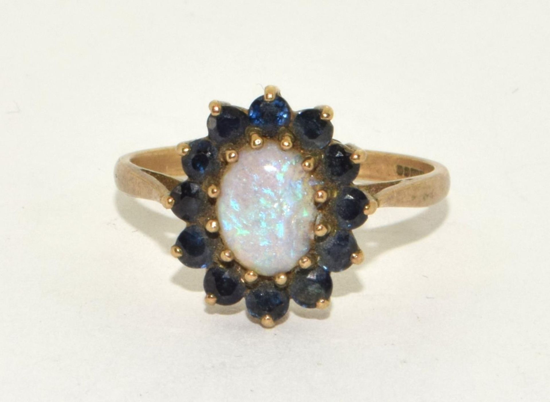 9ct gold ladies antique Opal and sapphire cluster ring size R - Image 5 of 5