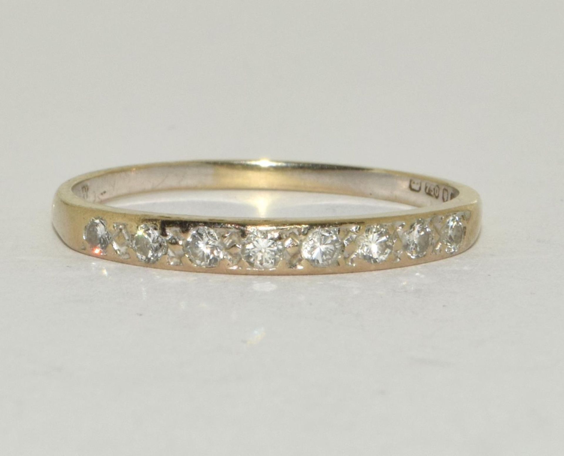 Vintage diamond and 18ct gold half eternity ring, 2.5g Size W. - Image 5 of 5