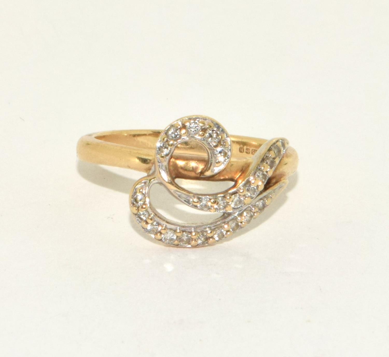 9ct gold ladies designer Diamond swirl ring size N - Image 5 of 5