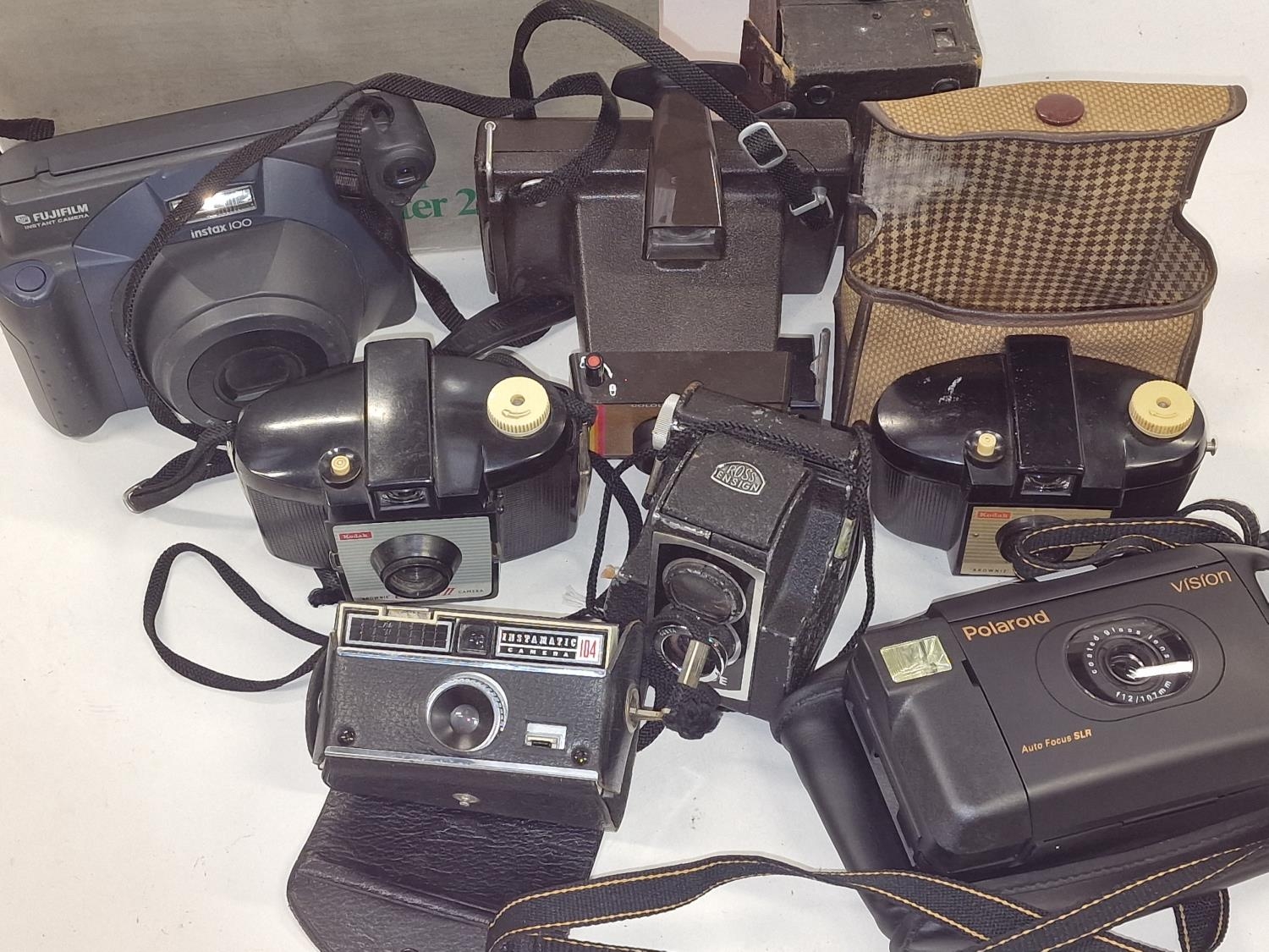 Collection of instant and brownie cameras to include Polaroid and Kodak. - Image 2 of 2