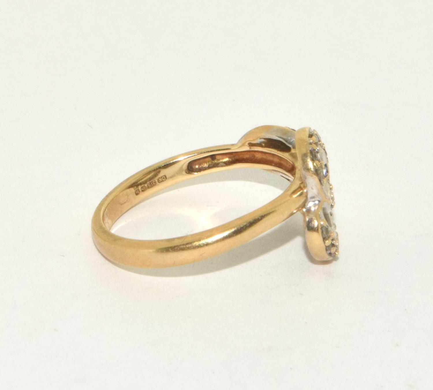 9ct gold ladies designer Diamond swirl ring size N - Image 4 of 5