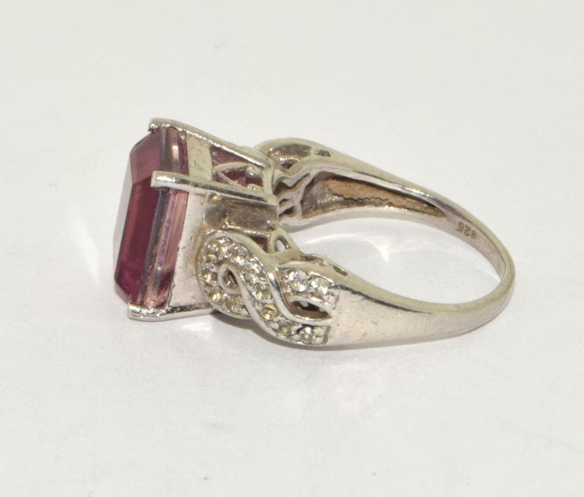 A 925 silver ring set large square cut pink stone, Size N - Image 2 of 3