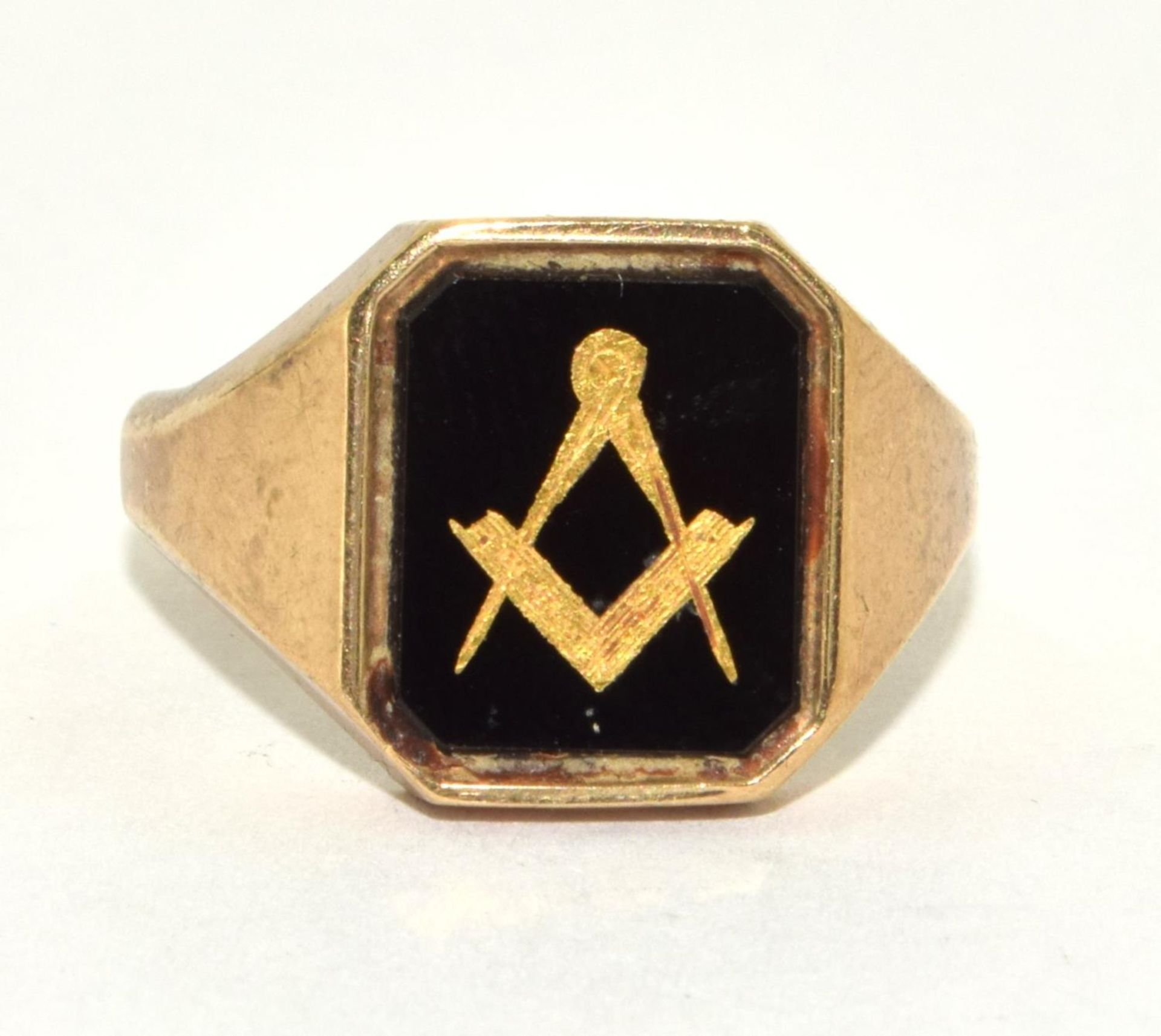 9ct gold gent Masonic signet ring 6.2g size R