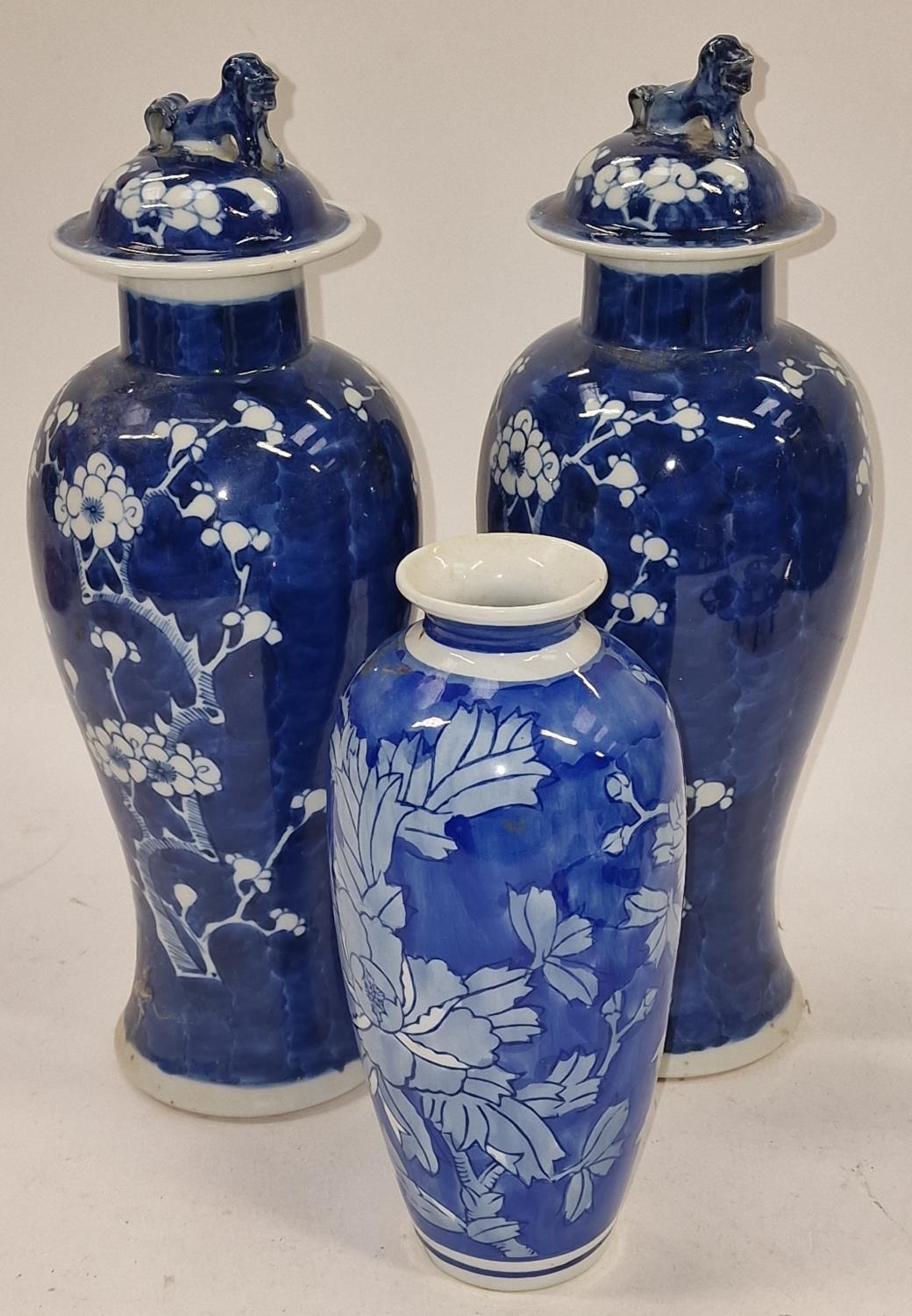 Pair of Chinese cobalt blue lidded ginger jars each 32cm tall together with another vase and some - Image 3 of 4