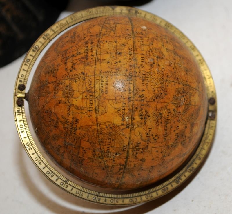 Stunning antique Georgian Newtons New and Improved Pocket Celestial globe. Circa 1820's. Globe - Image 4 of 6