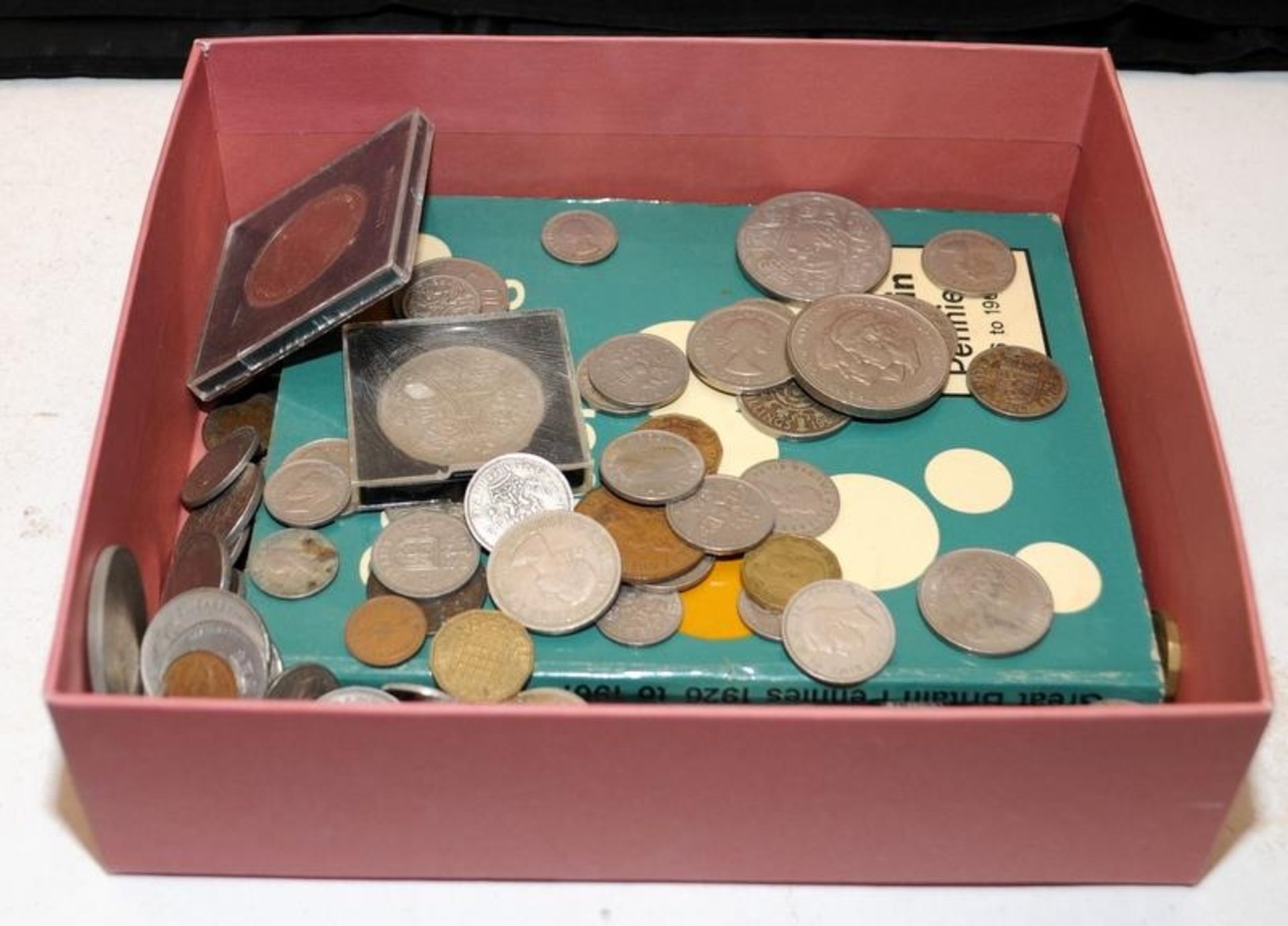 box of mixed GB coins - Image 3 of 3