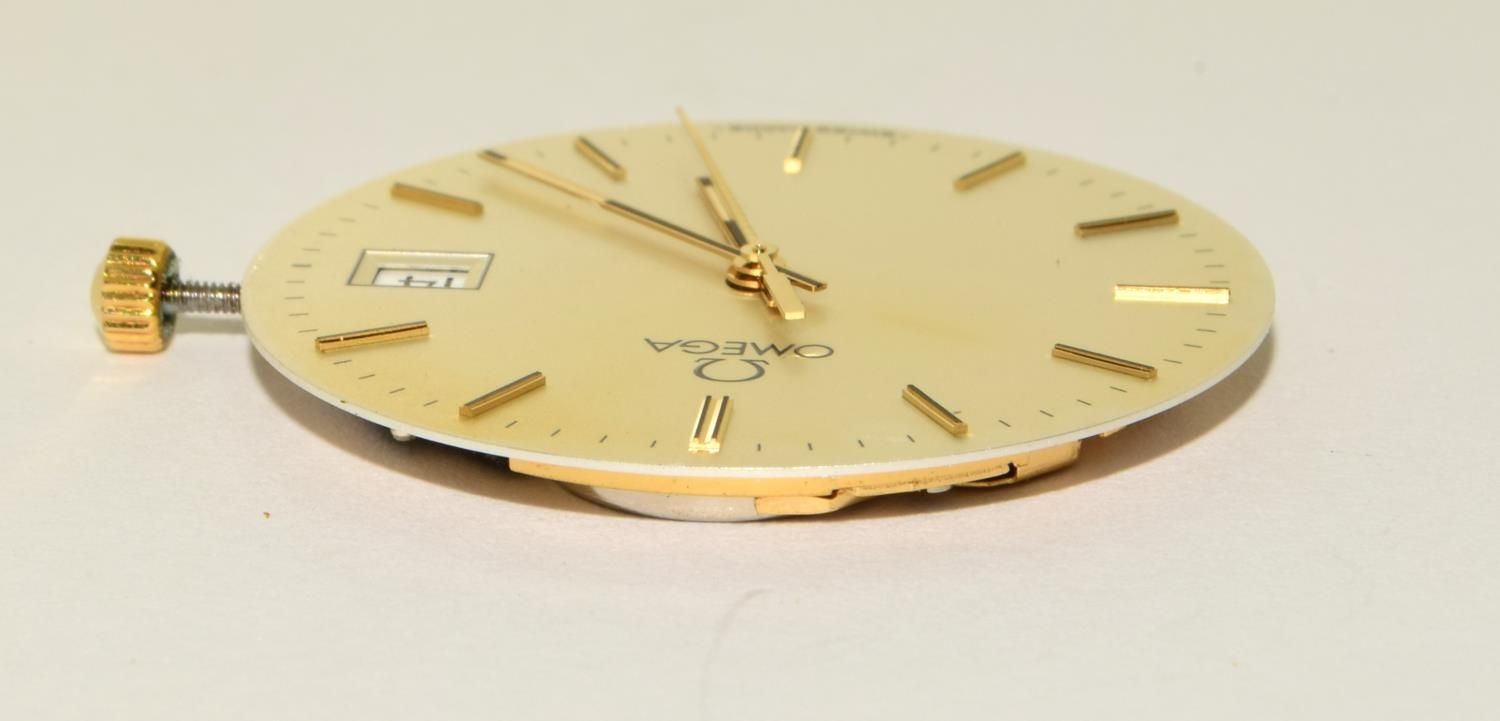 Omega 1430 watch movement working, removed from an 18ct gold gents watch with retaining ring. - Image 4 of 4