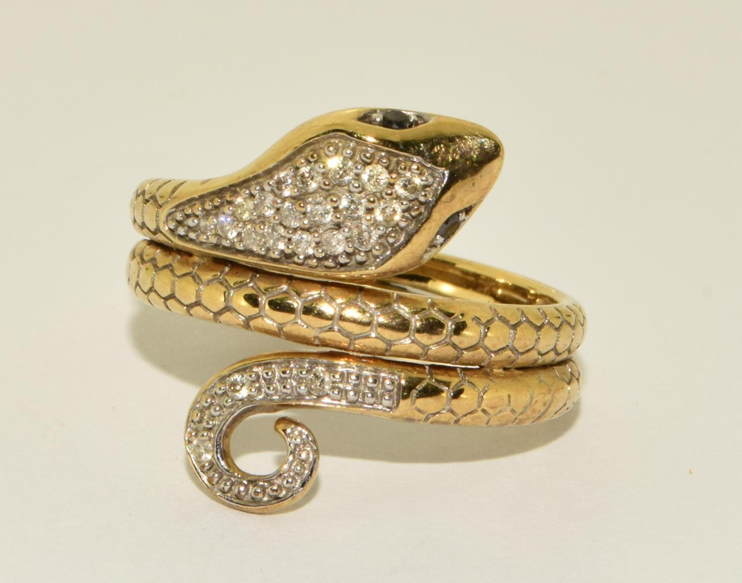 Snake diamond 4.2g 9ct gold ring Size P - Image 5 of 5