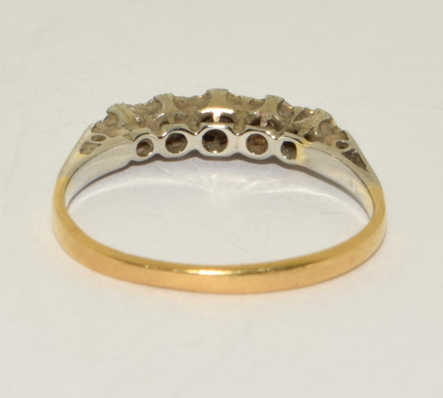 Art Deco 18ct gold five stone Diamond ring size O - Image 3 of 5
