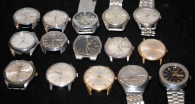 Tub containing Seiko/Citizen auto and manual watches, some seen working at time of listing but all