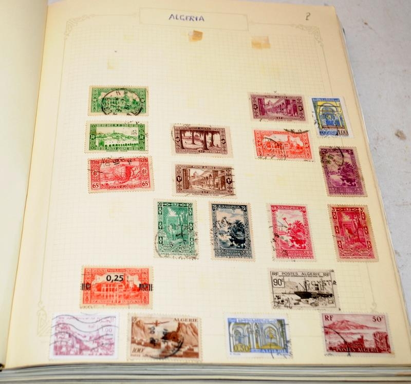 A collection of stamp albums and stock books containing a selection of world stamps. 9 albums in lot - Image 6 of 13