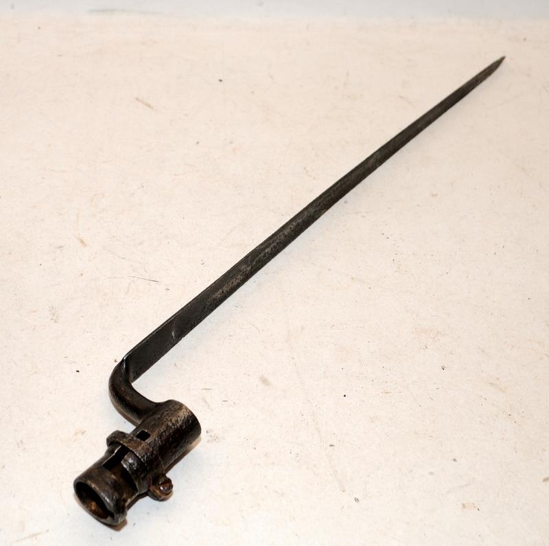 Antique British Army 1853 Pattern (?) Enfield Rifle Socket Fit Sword Bayonet. O/all length 54cms - Image 5 of 5