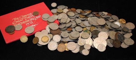 Small box of mixed GB coins