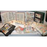 A collection of stamp albums and stock books containing a selection of world stamps. 9 albums in lot
