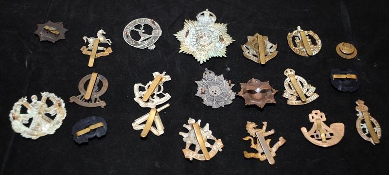 A collection of mostly WWI - WWII Era regimental cap badges, good collectable examples. 20 in lot - Image 2 of 6