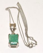 9ct white gold Diamond and Emerald pendant necklace chain 40cm