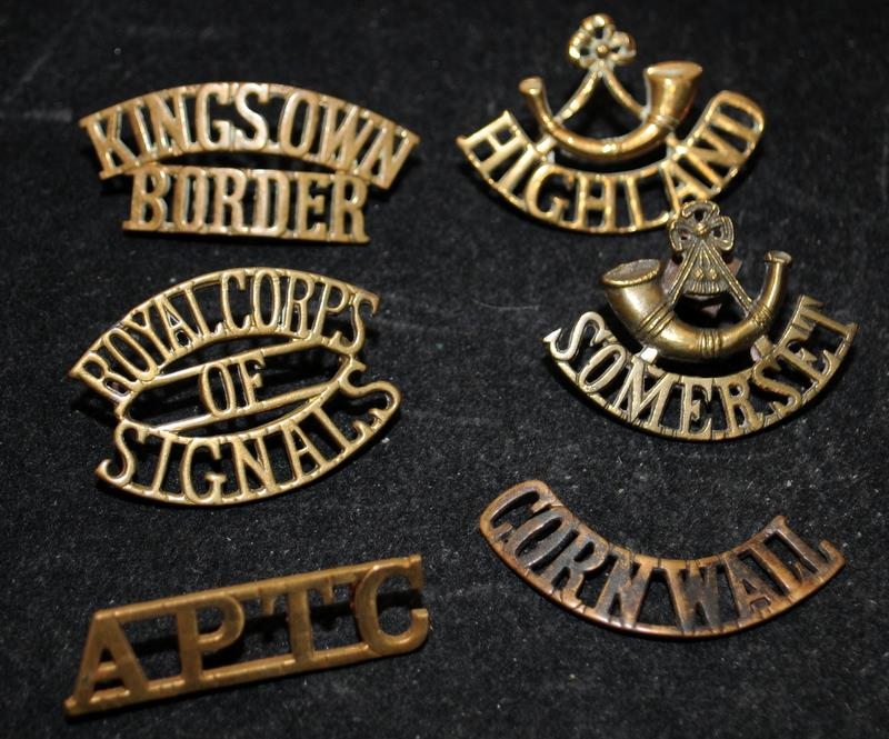 A good collection of Mostly WWI Brass Military Shoulder Title badges including scarce examples, some - Image 3 of 6