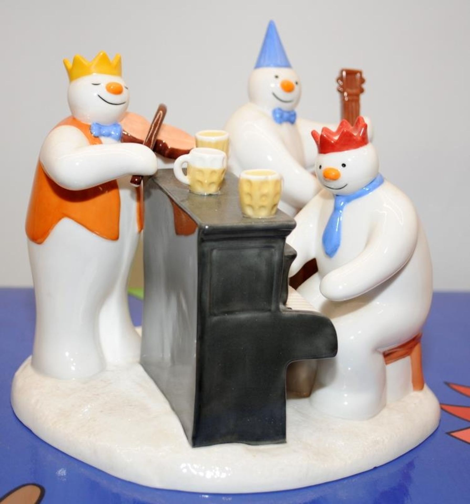 2 x Coalport The Snowman Figurines: The Band Plays On c/w The Greeting. Both boxed - Image 3 of 5