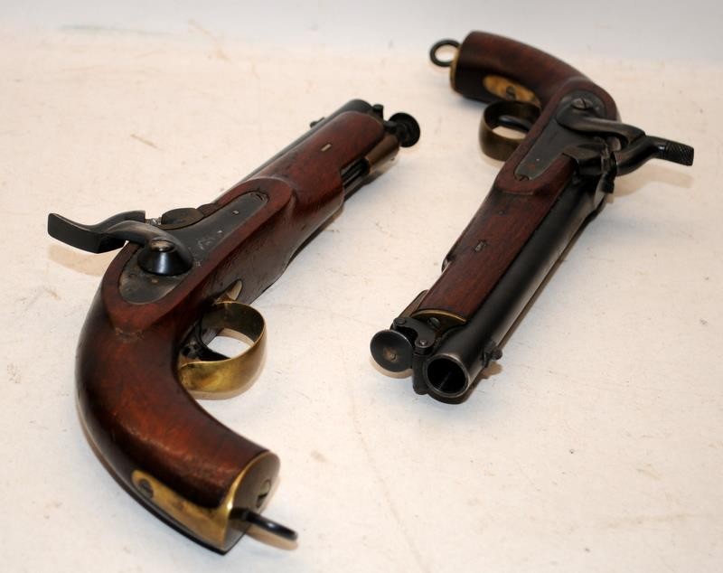 Superb pair of Victorian Percussion Cavalry Carbine Bore Pistols. Victorian Ordnance Crown Cypher - Image 7 of 7
