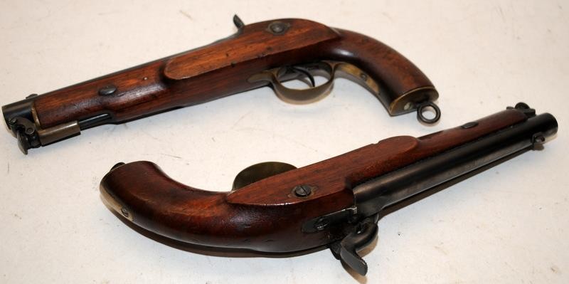 Superb pair of Victorian Percussion Cavalry Carbine Bore Pistols. Victorian Ordnance Crown Cypher - Image 3 of 7