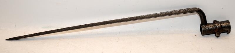 Antique British Army 1853 Pattern (?) Enfield Rifle Socket Fit Sword Bayonet. O/all length 54cms - Image 3 of 5
