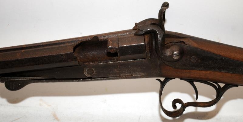 Antique Twin barreled break barrel shotgun. Wall hanger for decorative purposes only. O/all length - Image 4 of 4