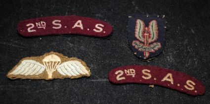 Genuine WWII era SAS cloth cap badge, Parachute Jump Wings and 2nd SAS shoulder flashes