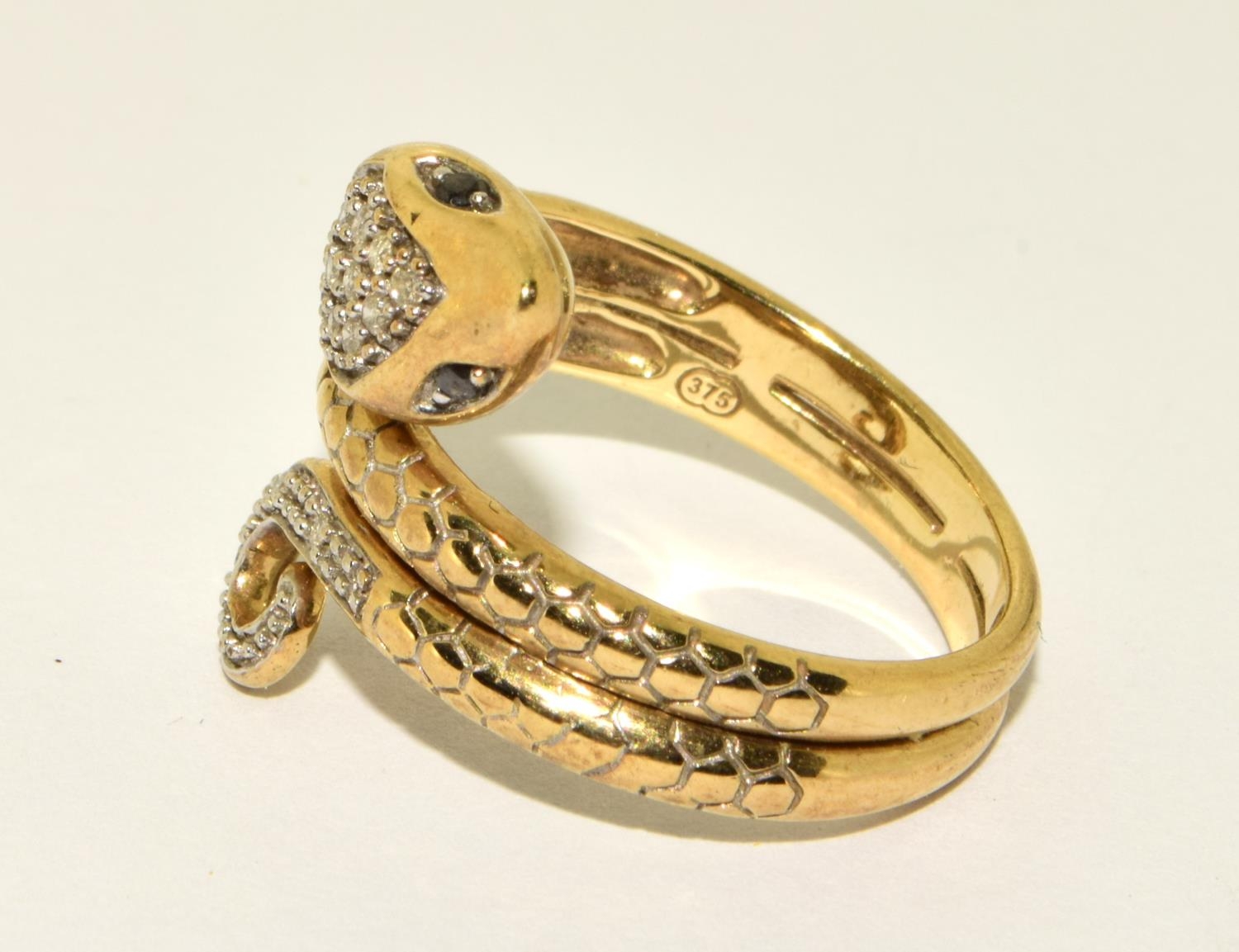 Snake diamond 4.2g 9ct gold ring Size P - Image 2 of 5