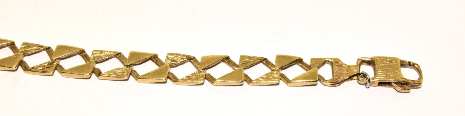 9ct gold fancy flat link bracelet 12g ref 70 - Image 2 of 5