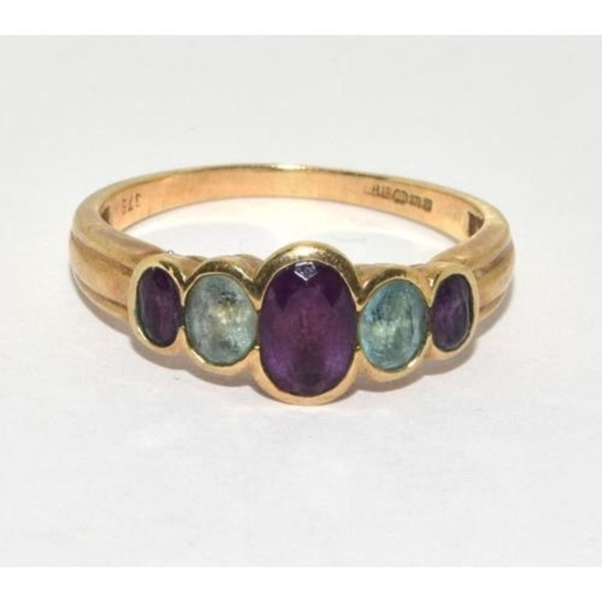 9ct gold ladies antique set Amethyst and aquamarine 5 stone ring size O